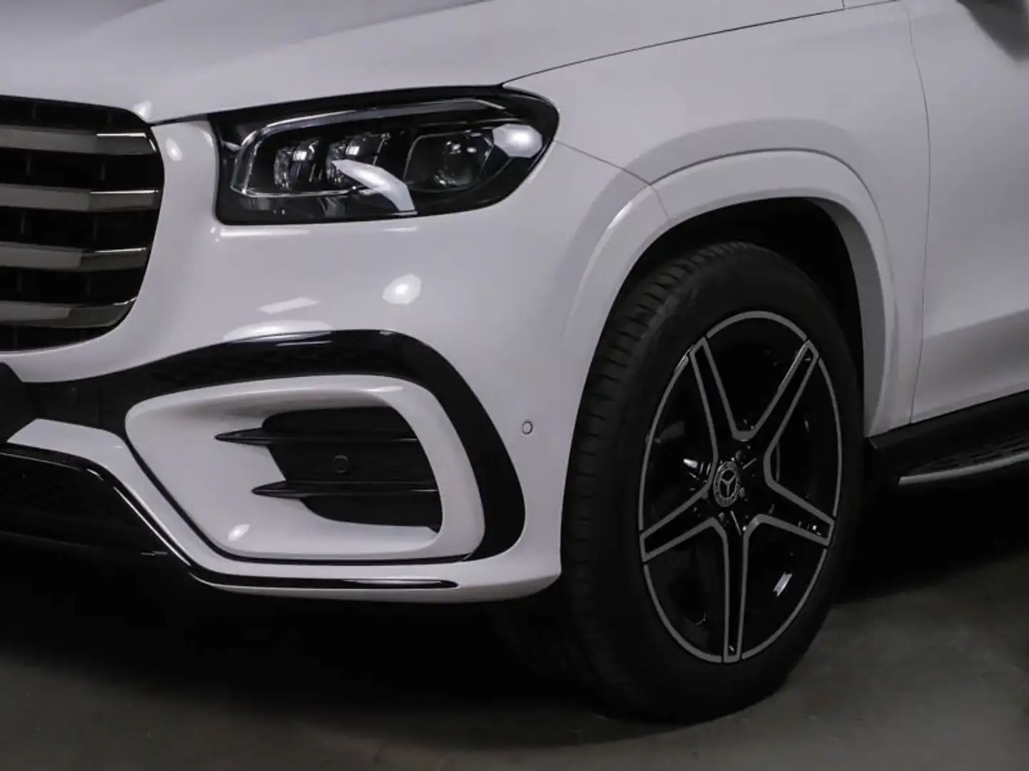 Mercedes-Benz GLS 350 d 4M AMG Night Sound/AHK/Stahz/Distr/LED Weiß - 2