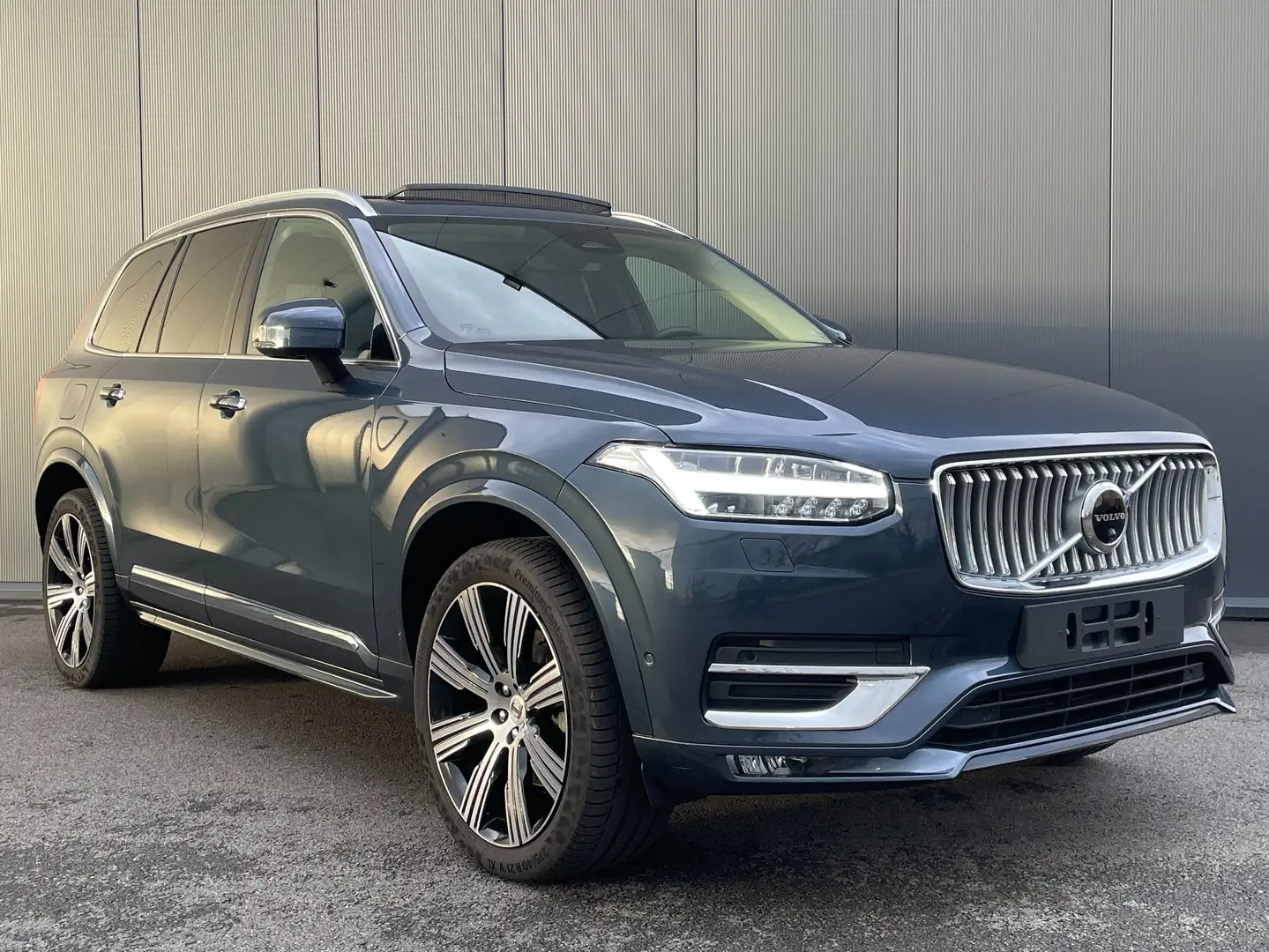 Volvo XC90 B5 Plus Bright MHEV Four-C ACC PANO BLIS  TOW 21' Blauw - 2
