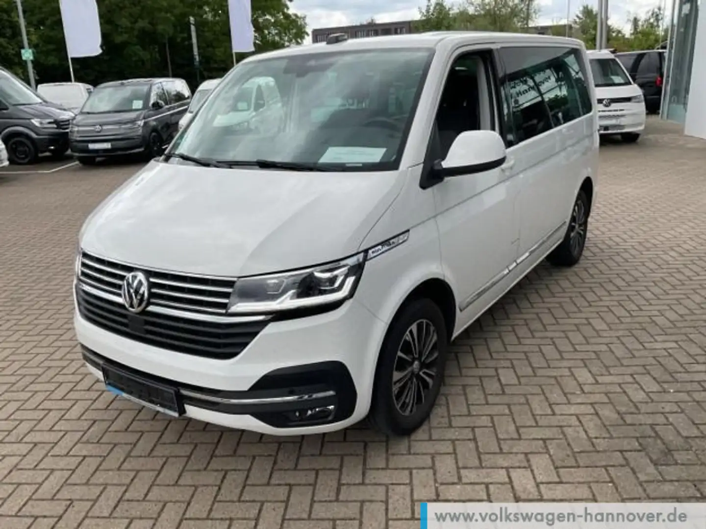 Volkswagen T6.1 Multivan 2.0 TDI DSG Generation Six Navi LE Wit - 1