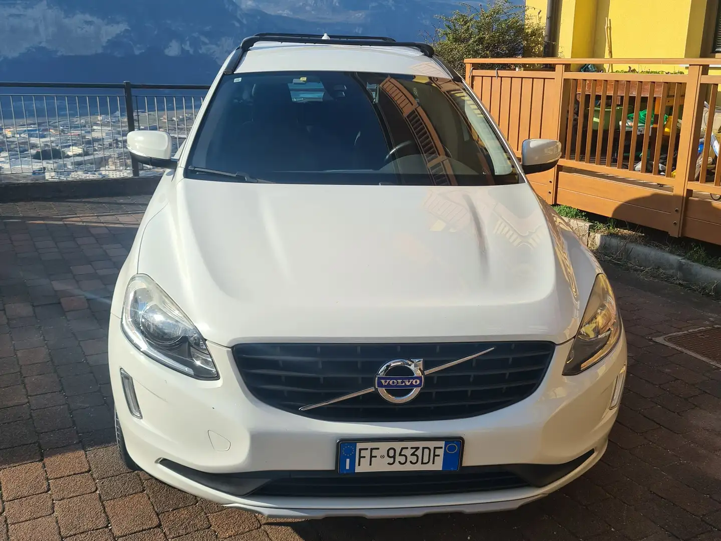 Volvo XC60 XC60 I 2016 2.0 d3 Business 150cv geartronic - 1