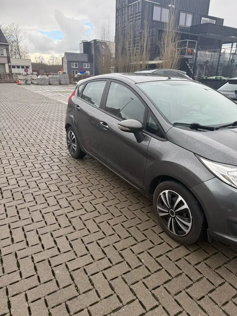 Ford Fiesta 1.5 TDCi SYNC Edition - 1