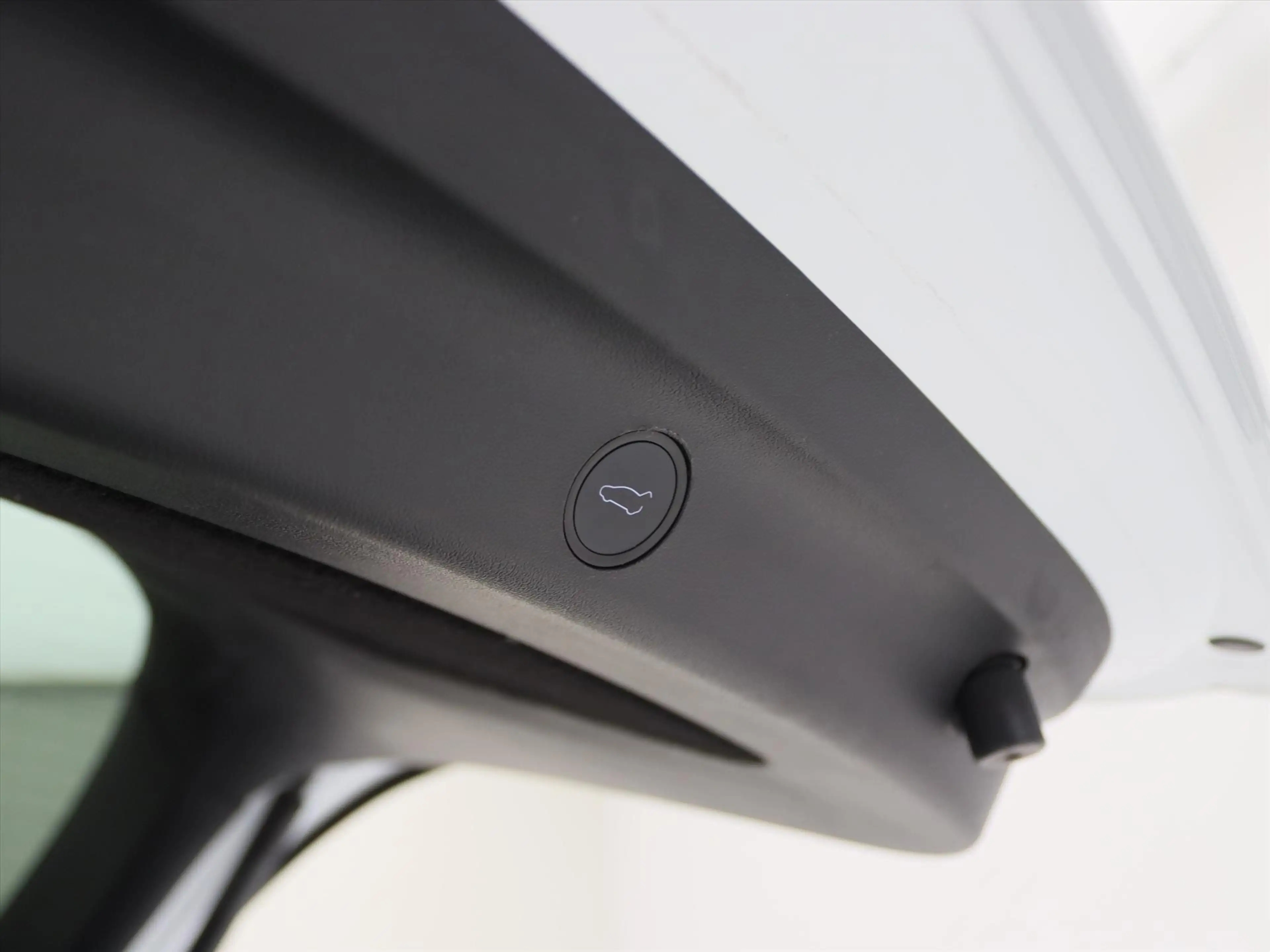 Tesla Model Y Standard RWD Plus 94.1% SoH [ AMD RYZEN+AUTOPILOT+ — photo 39
