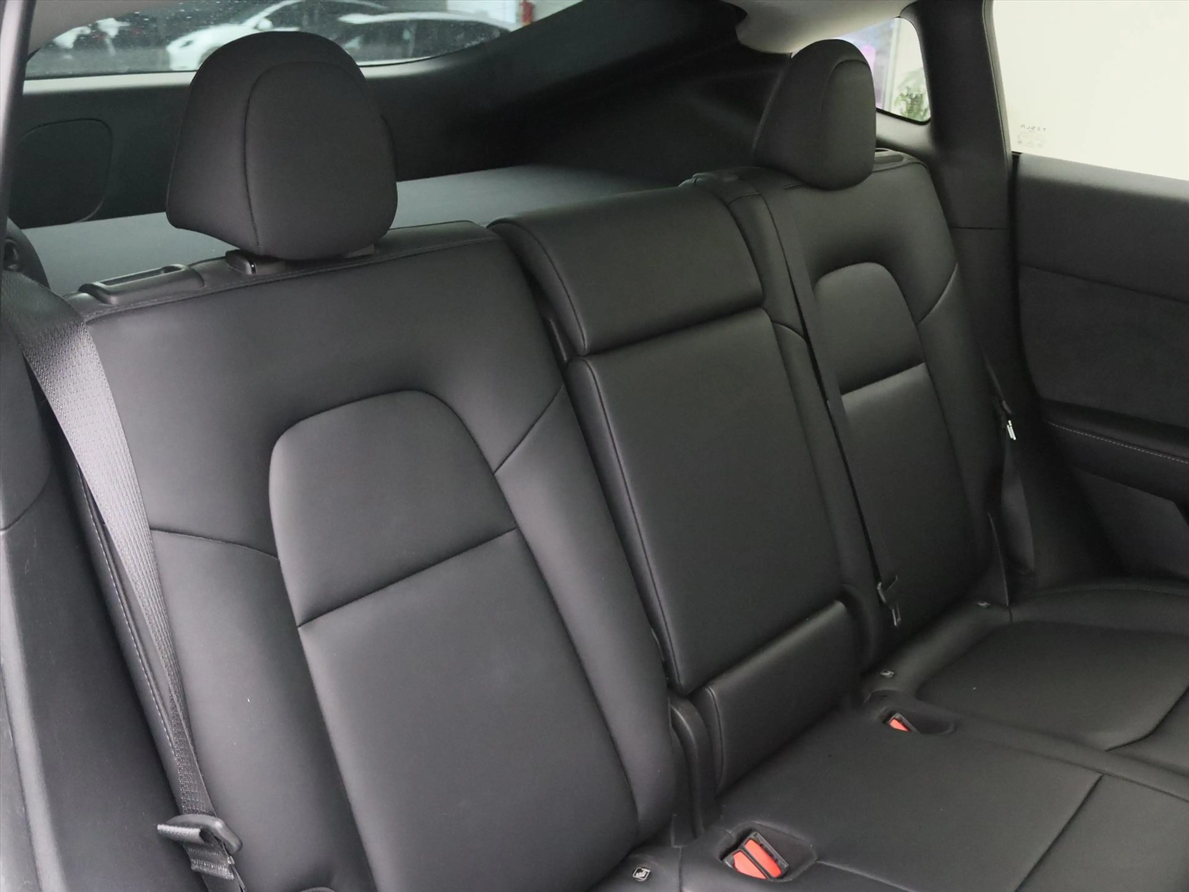 Tesla Model Y Standard RWD Plus 94.1% SoH [ AMD RYZEN+AUTOPILOT+ — photo 16