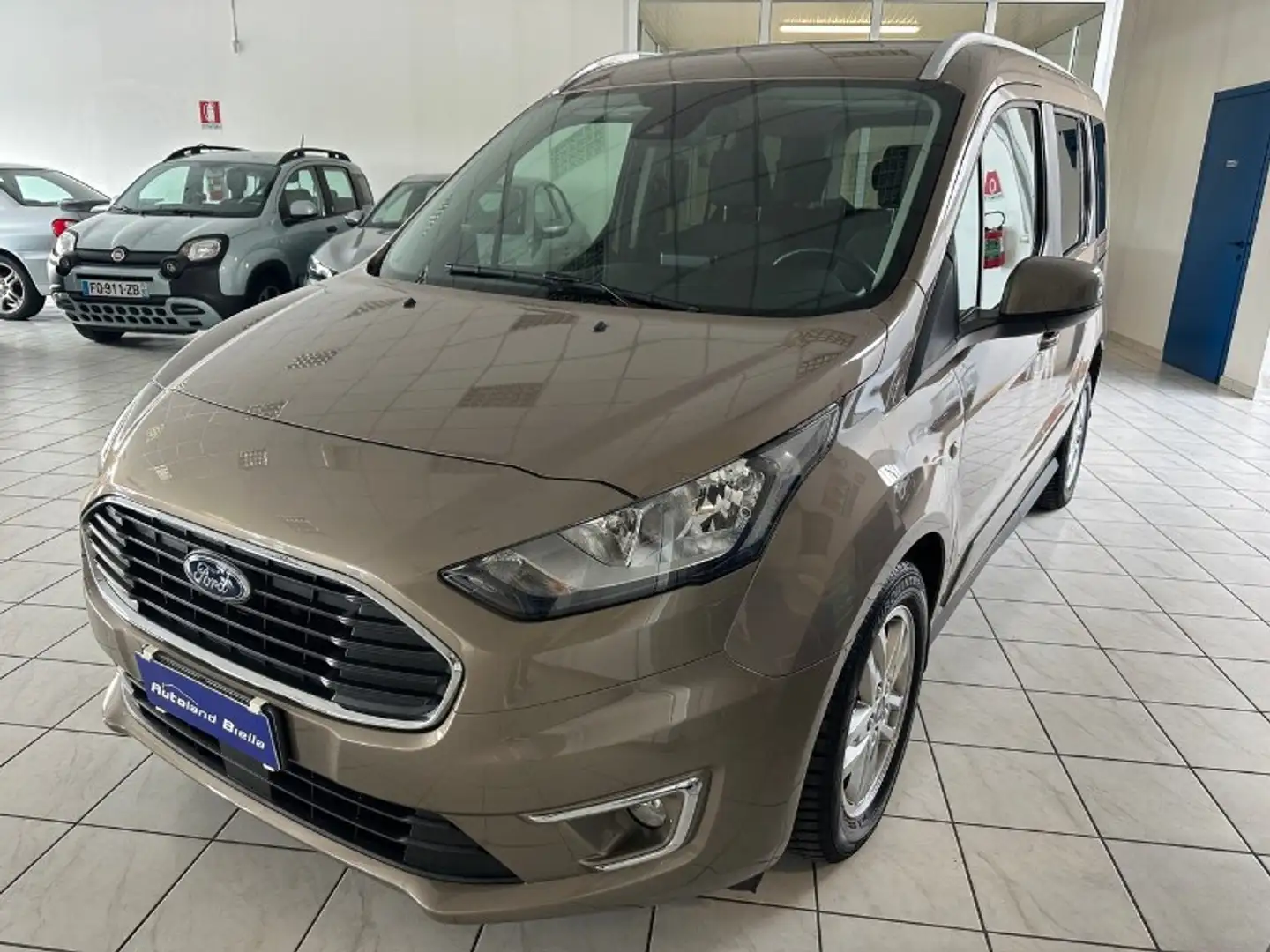 Ford Tourneo Connect Tourneo Connect 1.5 TDCi 120 CV Titanium Grigio - 2