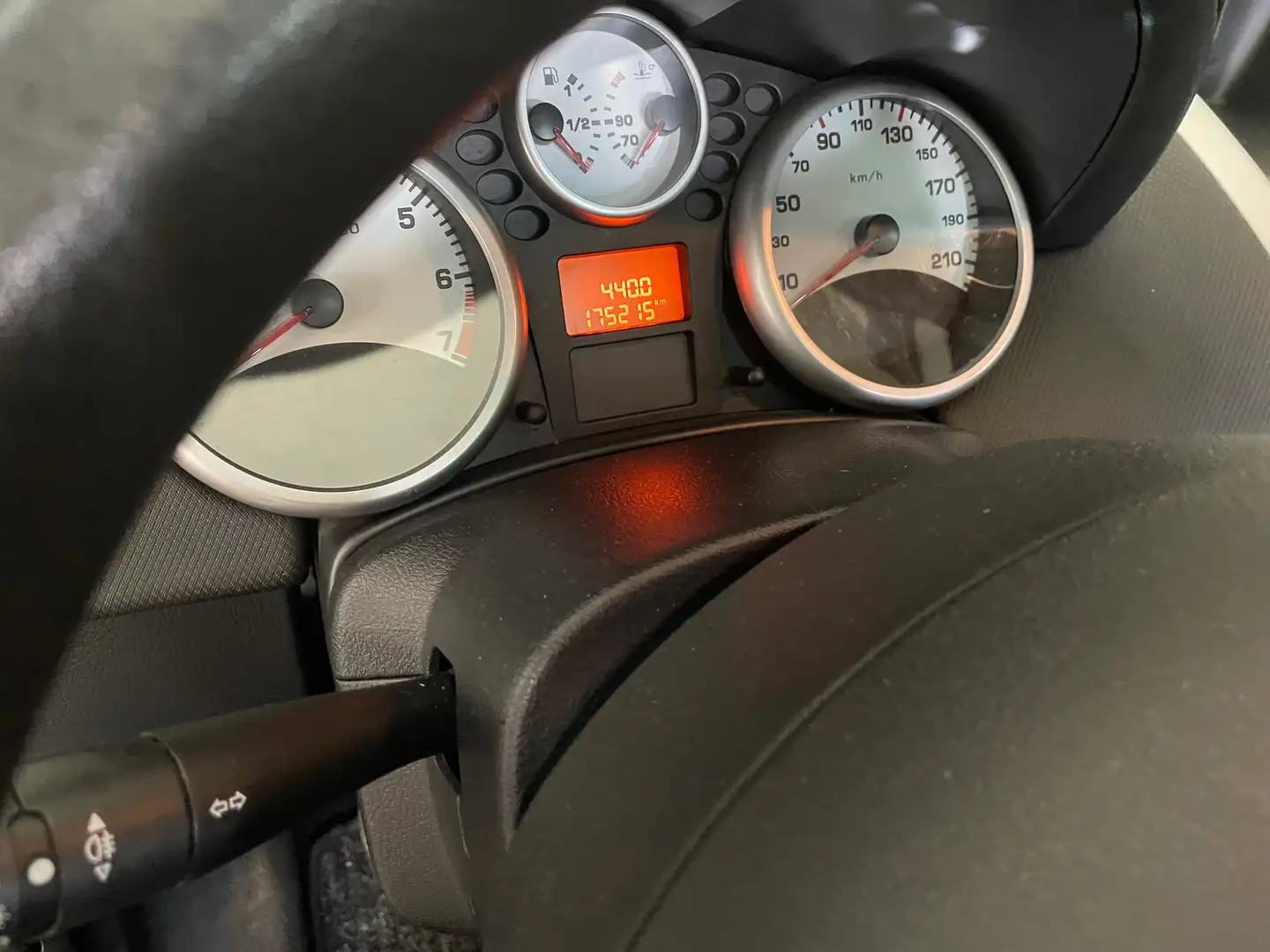 Peugeot 207 207 SW 75 Tendance Silber - 2