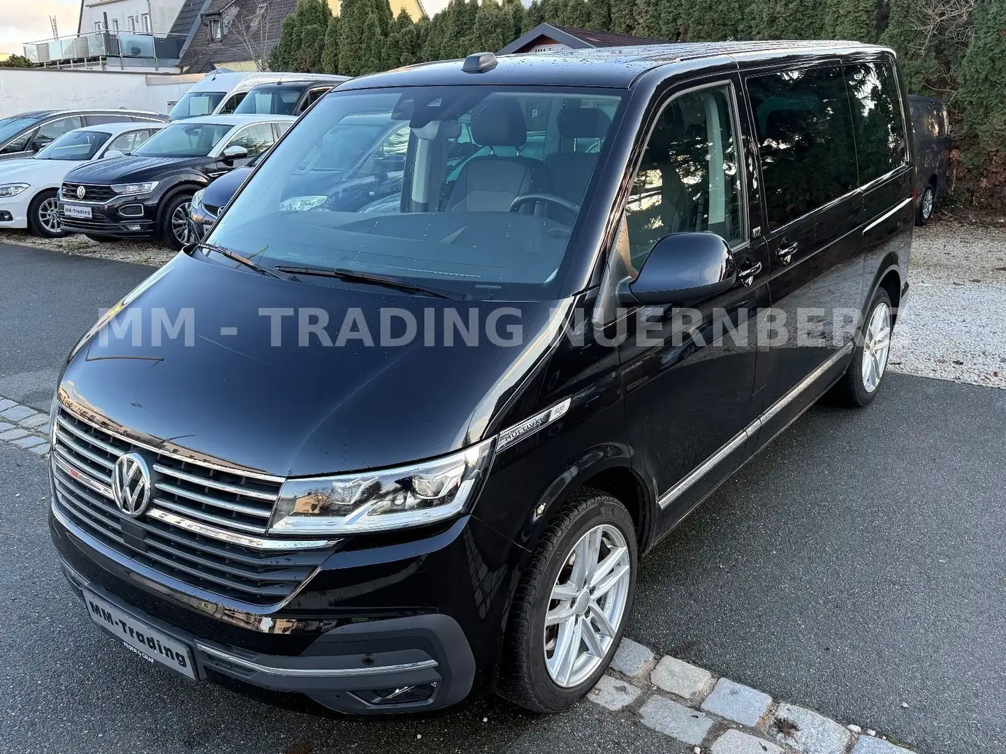 Volkswagen T6 Multivan T6.1 MULTIVAN-GEN6-AUTOM.-NAVI-LEDER-7SITZE-1.HD Schwarz - 1