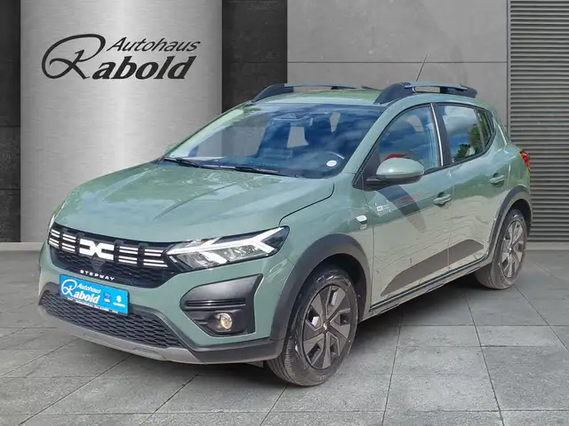 Dacia Sandero Stepway Expression *1. Hand*