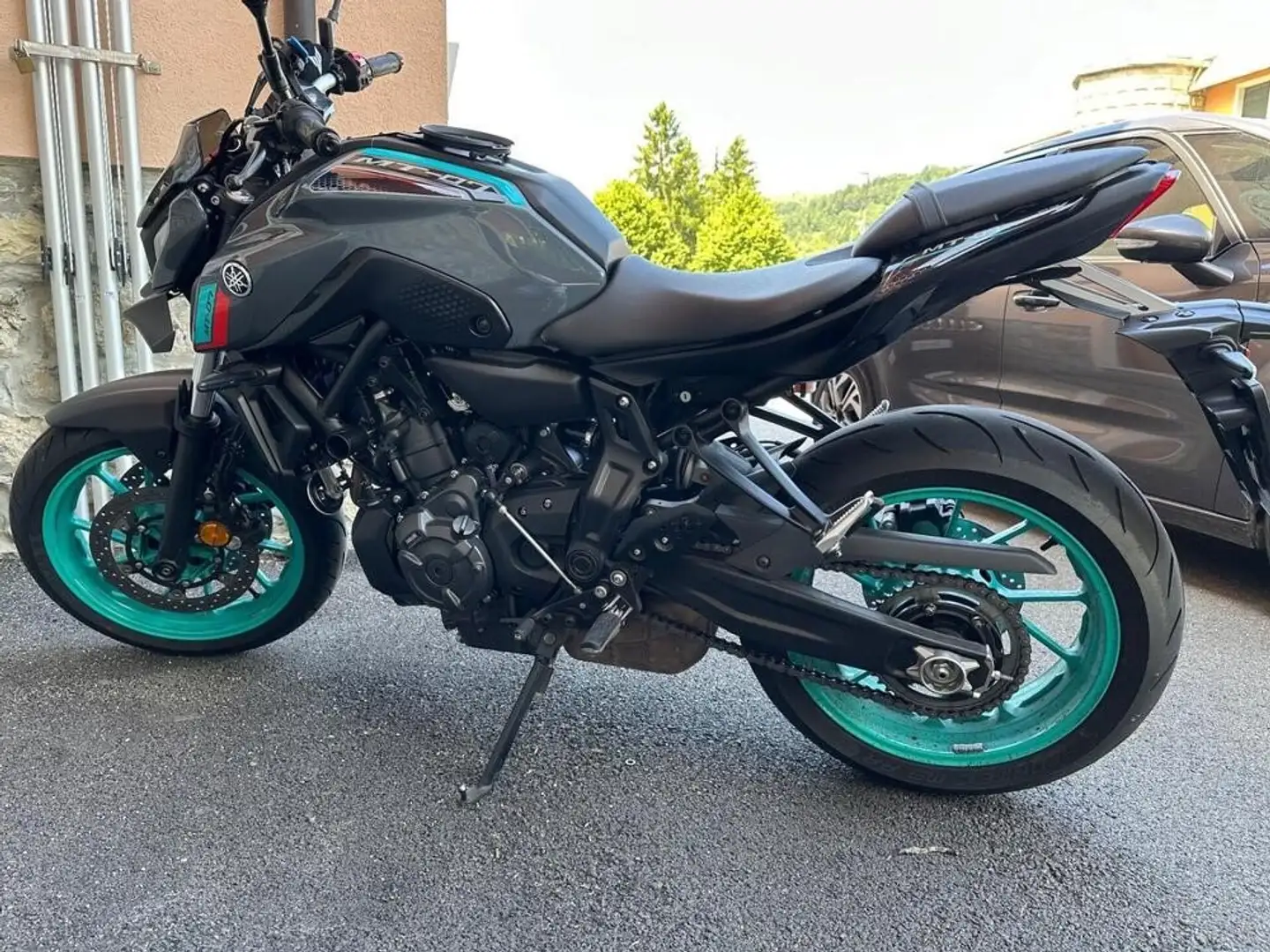 Yamaha MT-07 Gris - 2