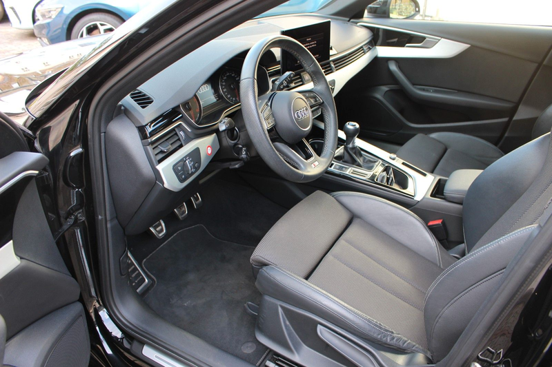 Audi A4 Avant 35 TFSI S line , Sound,DAB,Matrix LED — photo 12