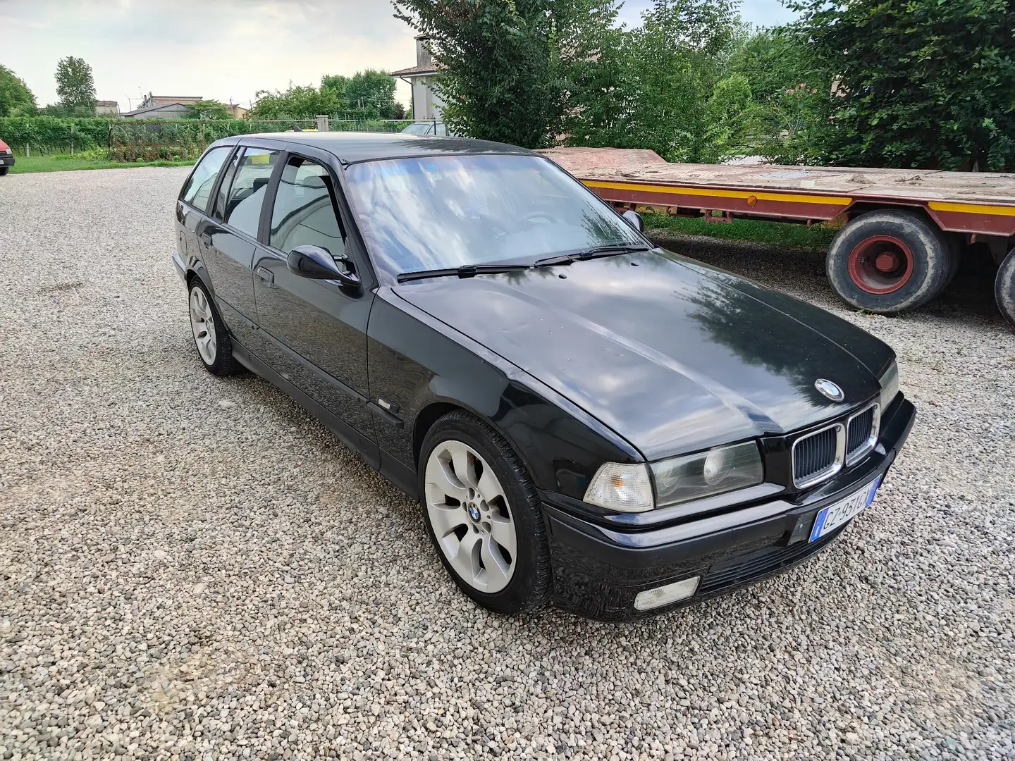 BMW 320 320i touring - 2