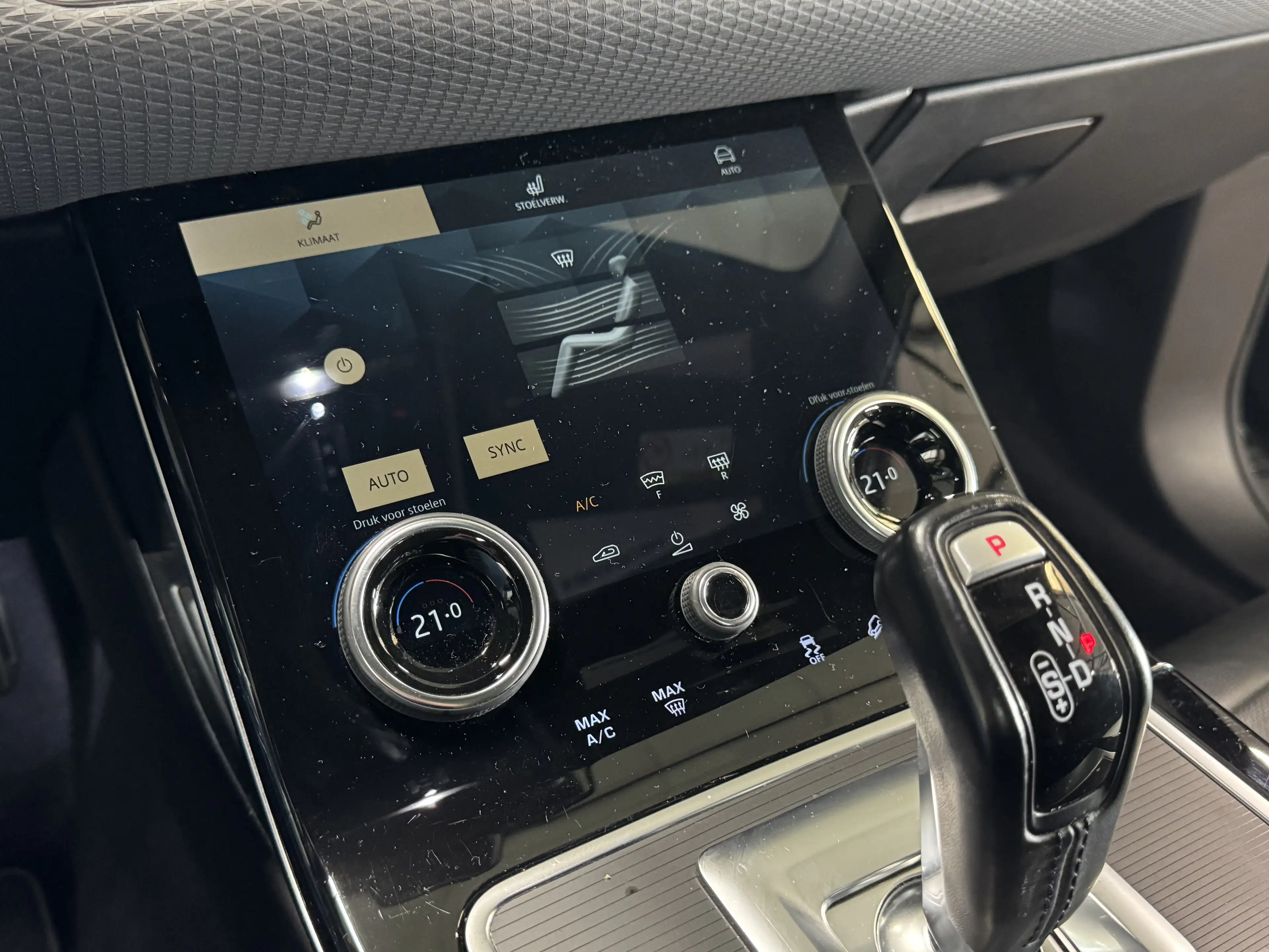 Land Rover Range Rover Evoque 1.5 P300e | AWD R-Dynamic S | Pano | Leer | Navi | — photo 22