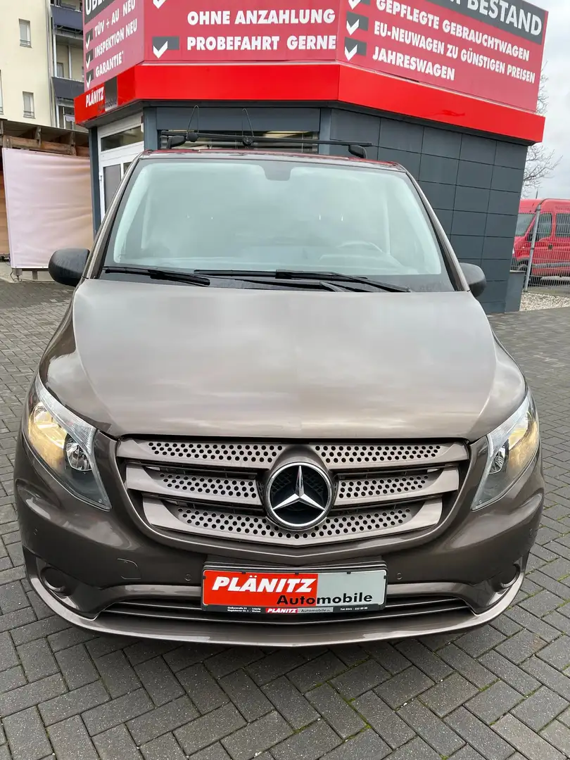 Mercedes-Benz Vito 109/110/111/114 CDI / LANG / Bluetooth/AHK/PDC/USB Braun - 2
