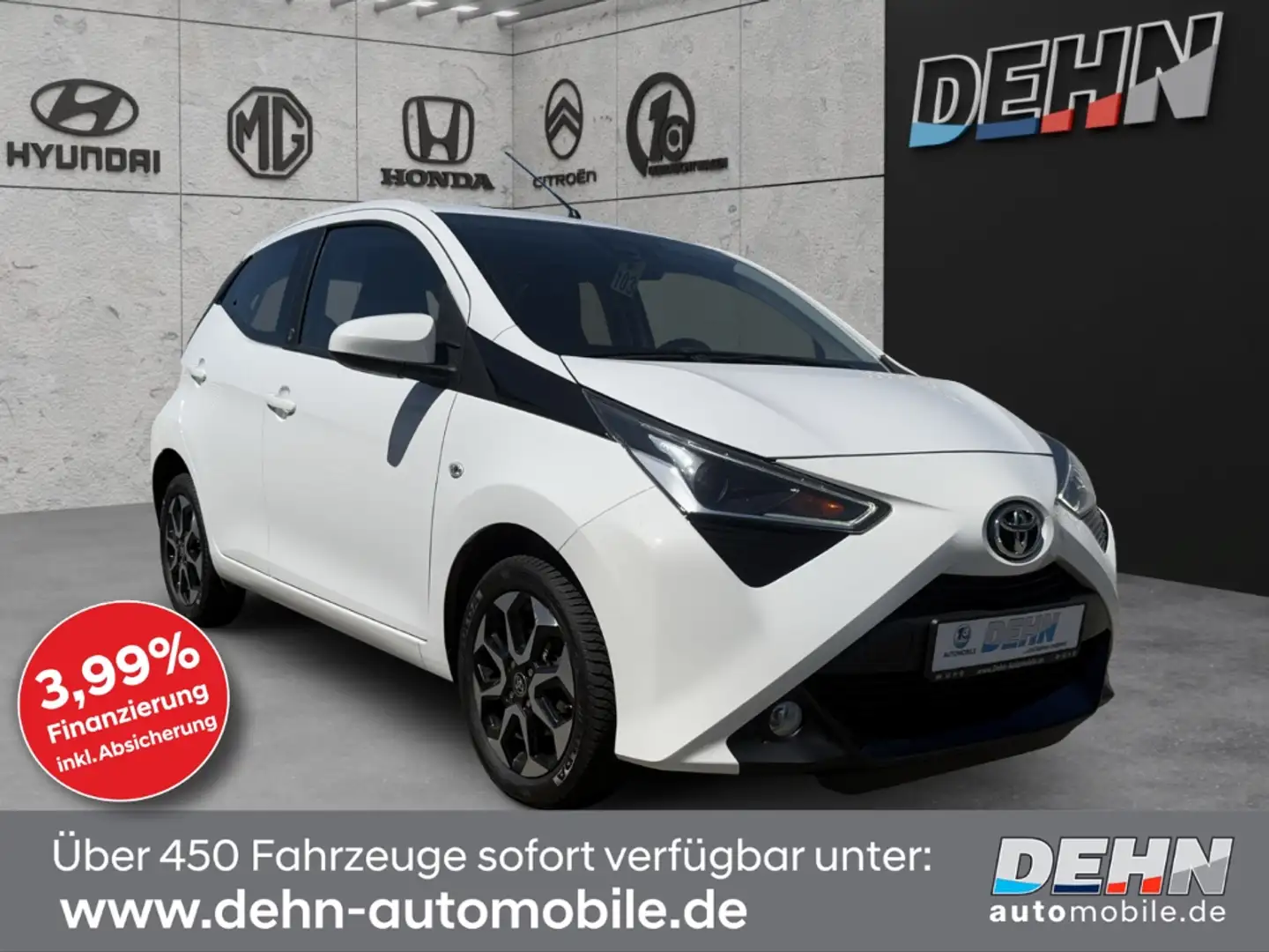 Toyota Aygo 1.0 X-Play Team Deutschland RFK Carplay PDC Weiß - 1