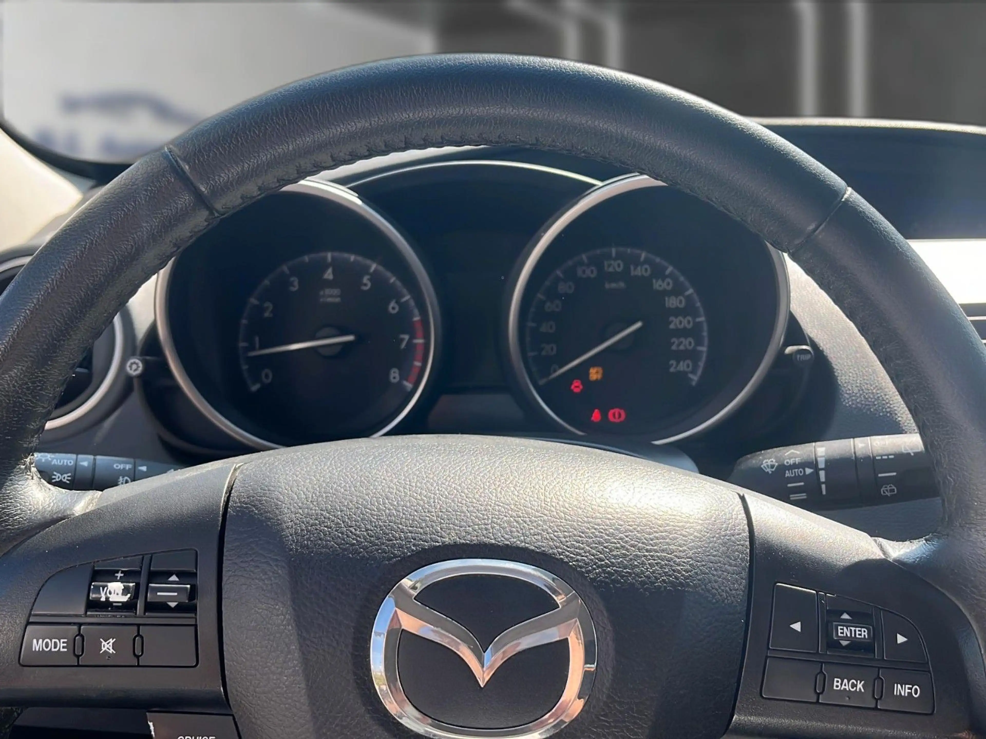 Mazda 3 Lim. Sports-Line Wagen Nr. 043 — photo 15