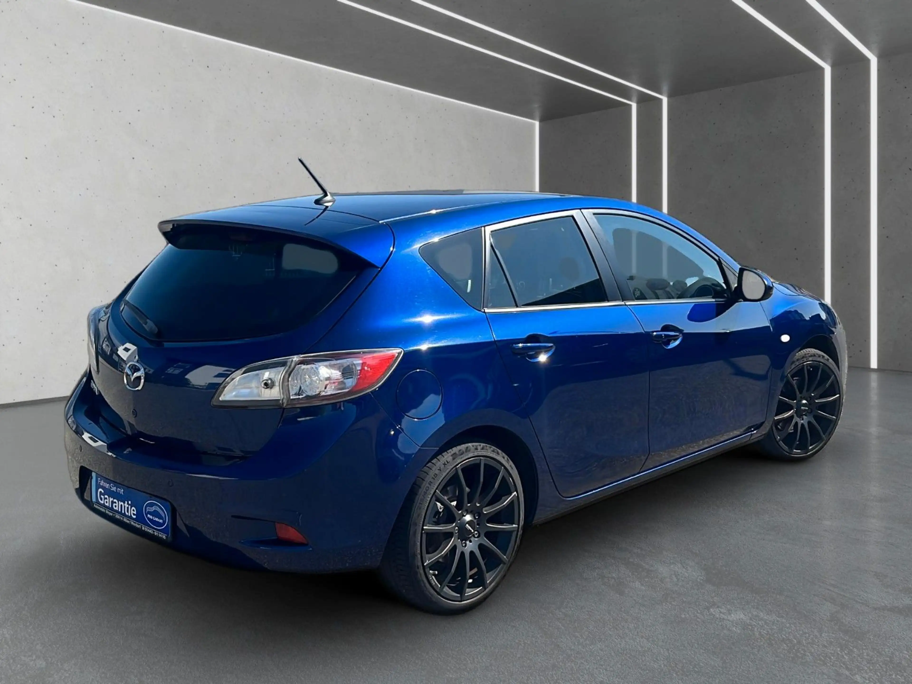 Mazda 3 Lim. Sports-Line Wagen Nr. 043 — photo 6