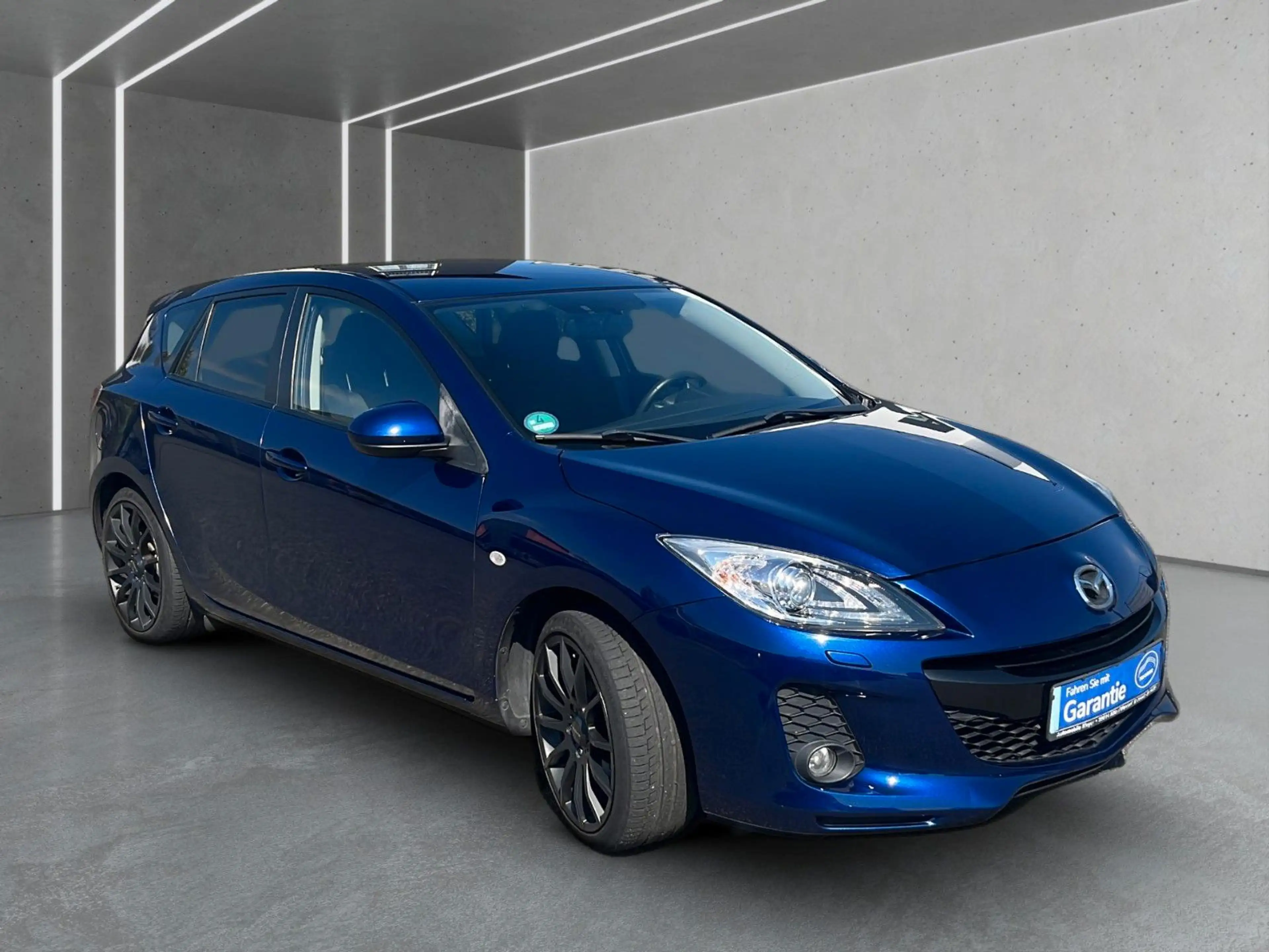 Mazda 3 Lim. Sports-Line Wagen Nr. 043 — photo 8