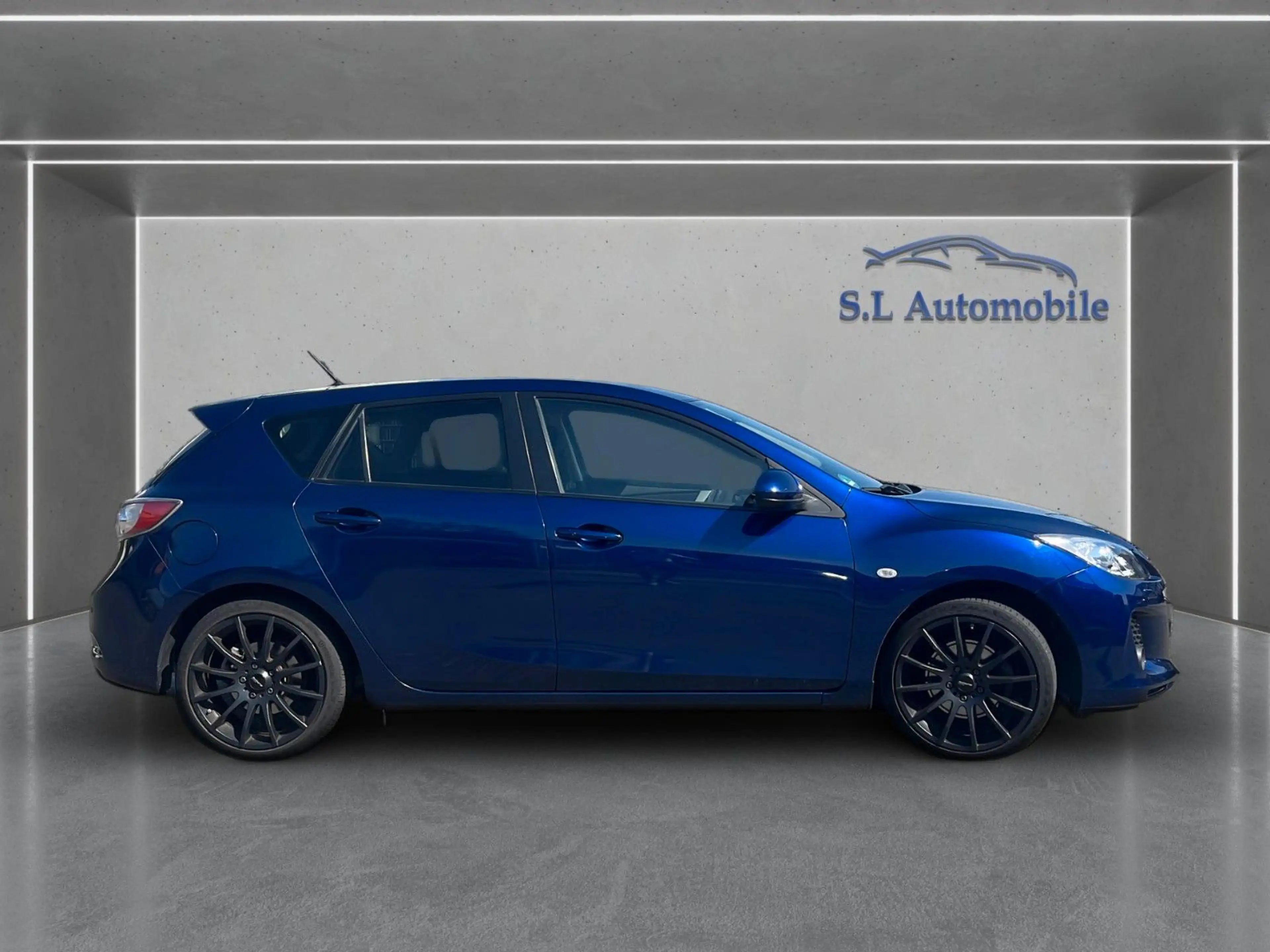 Mazda 3 Lim. Sports-Line Wagen Nr. 043 — photo 7