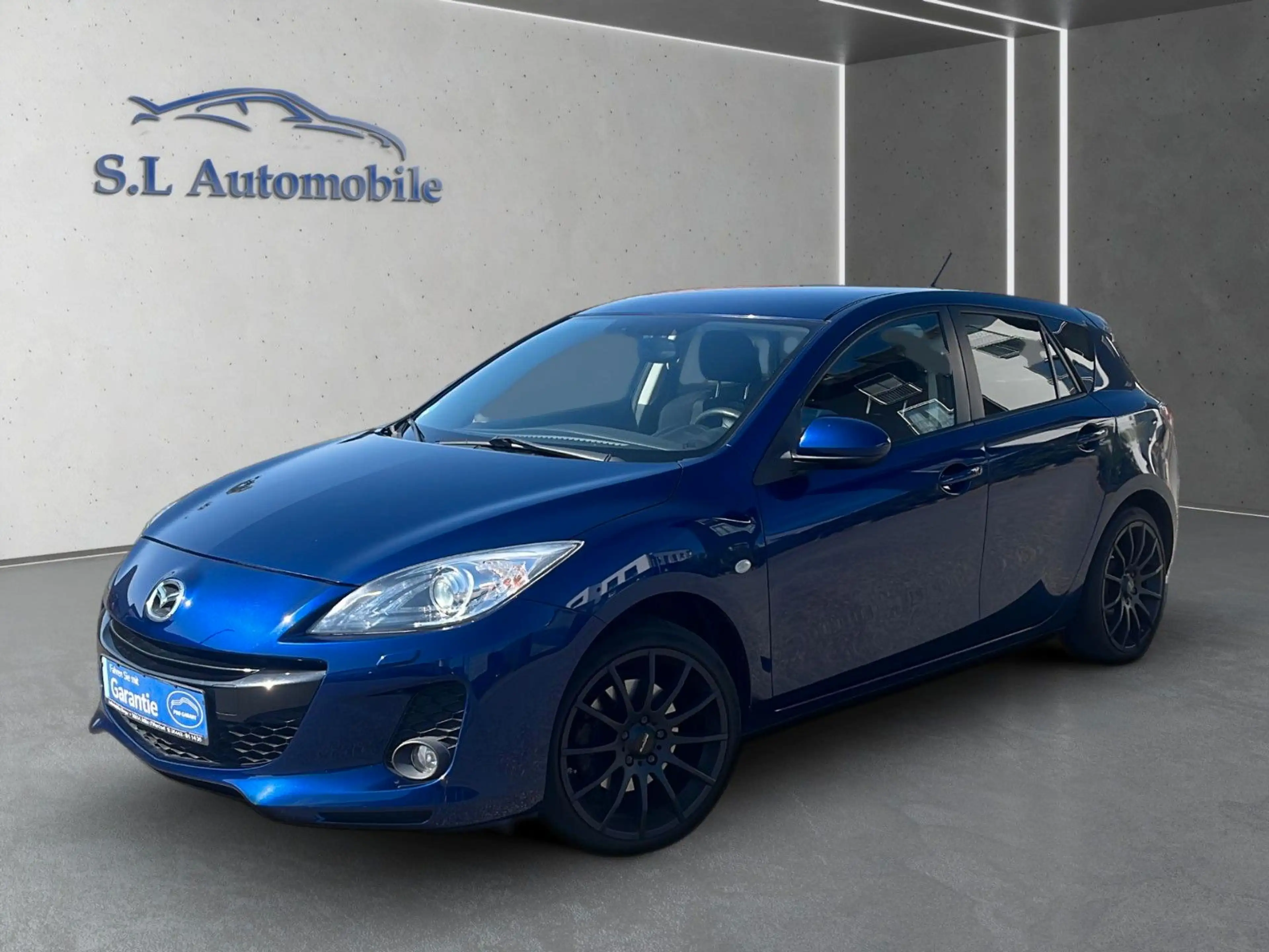 Mazda 3 Lim. Sports-Line Wagen Nr. 043 — photo 2