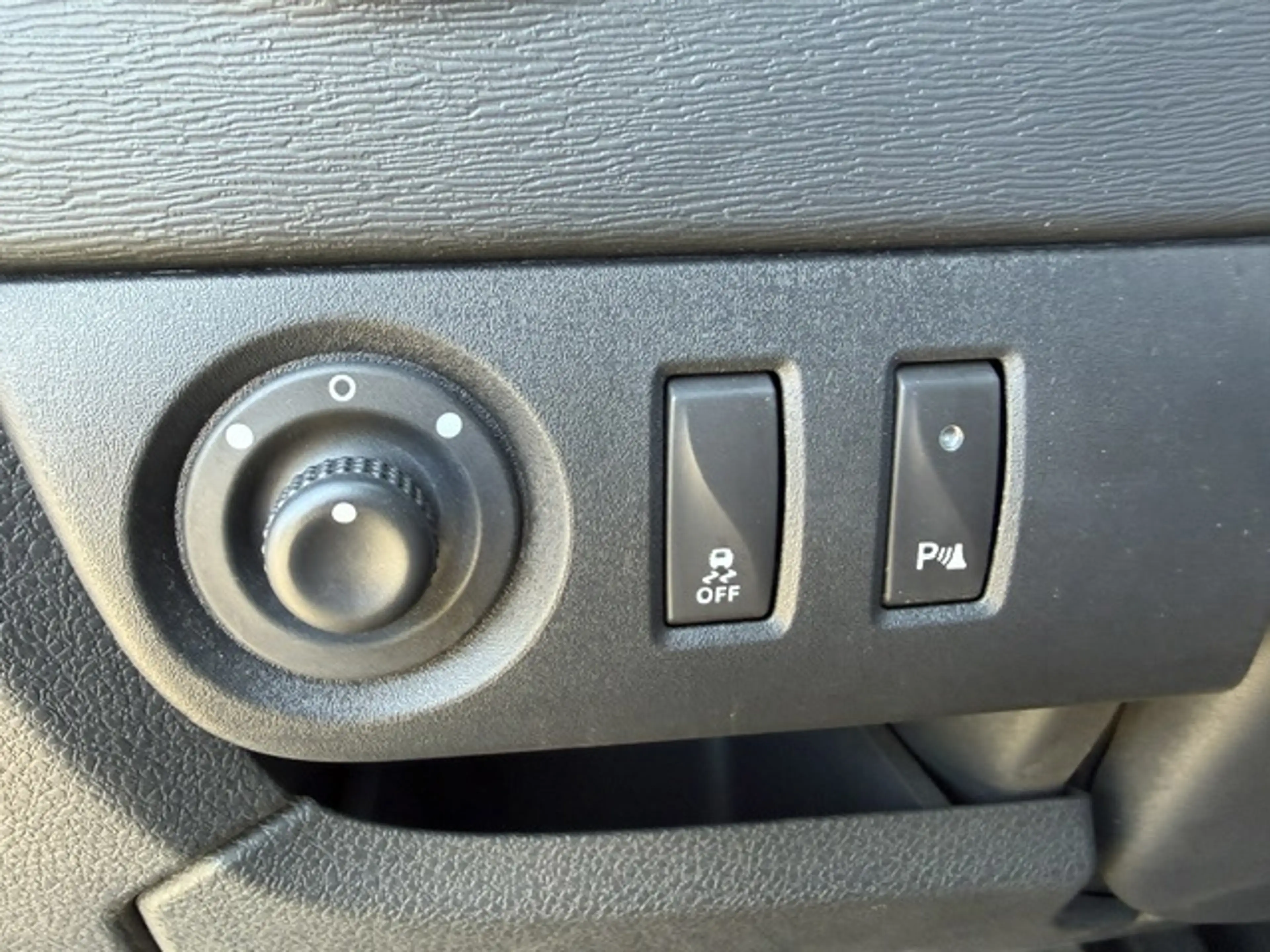 Dacia Lodgy 1.2 TCe Stepway 5p., '16, airco, cruise, navi ! — photo 12