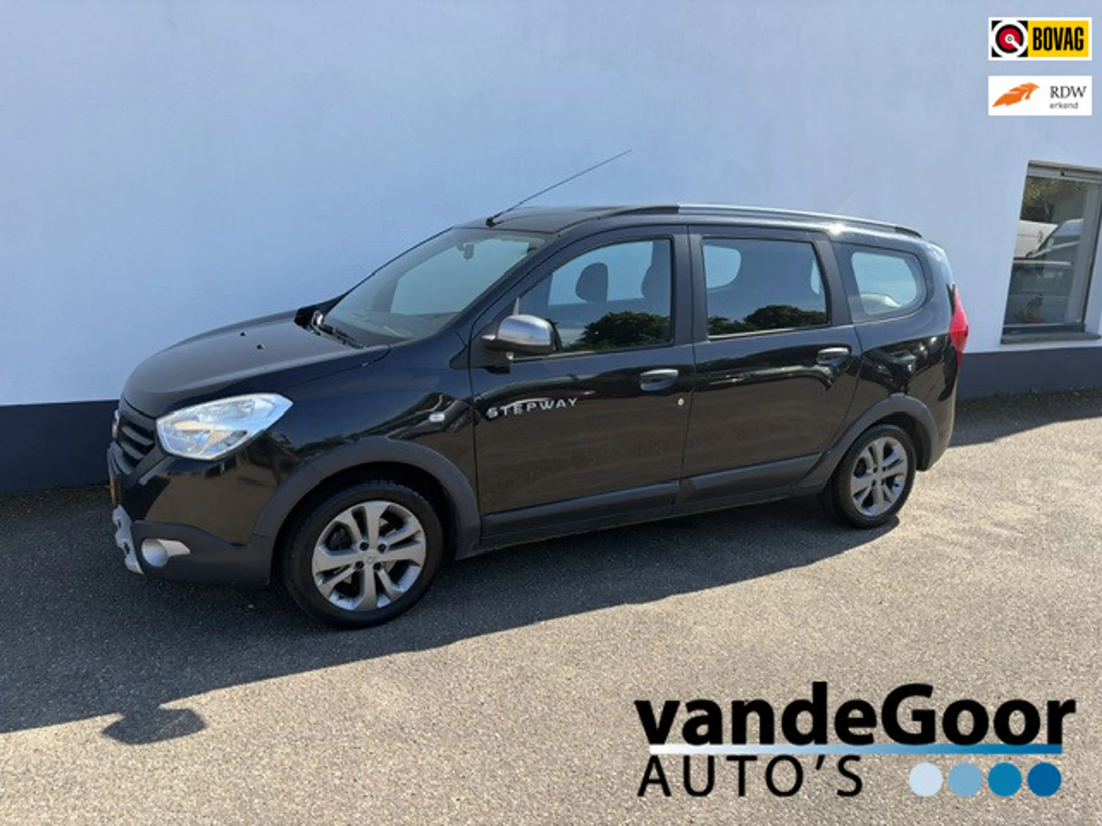 Dacia Lodgy 1.2 TCe Stepway 5p., '16, airco, cruise, navi !