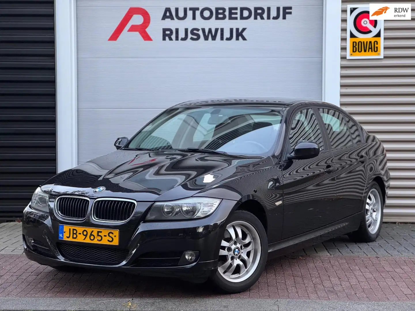 BMW 320 3-serie 320i Business Line Noir - 1