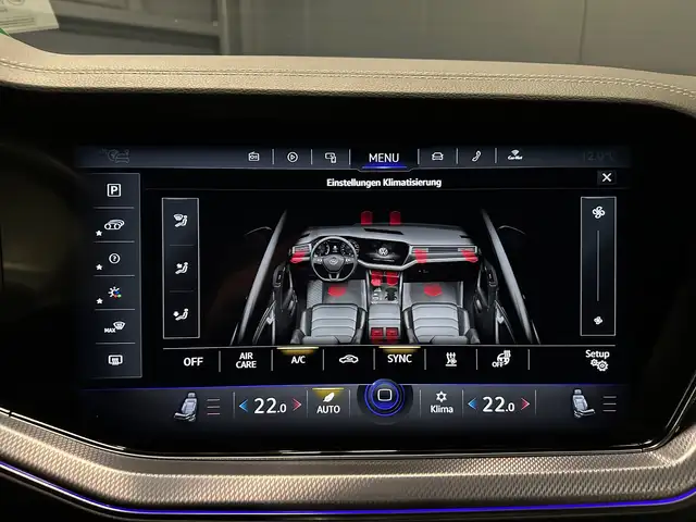 Volkswagen Touareg view 24