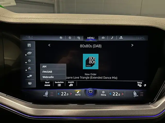 Volkswagen Touareg view 27