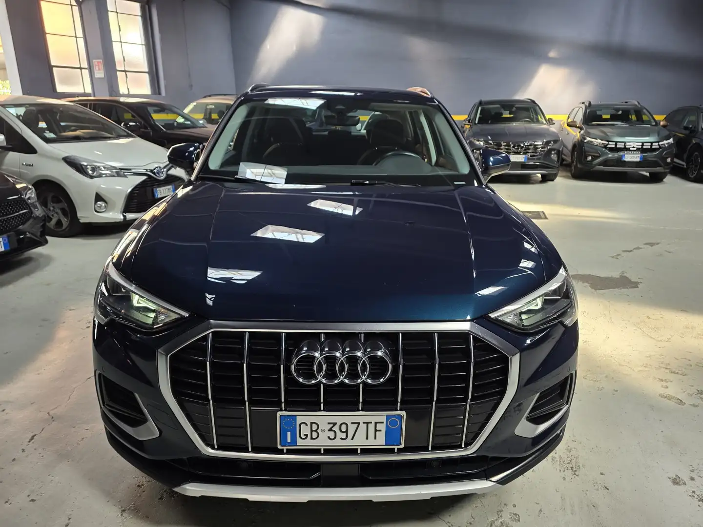 Audi Q3 35 S-TRONIC 150CV ADMIRED KM 65.000 Blu/Azzurro - 2