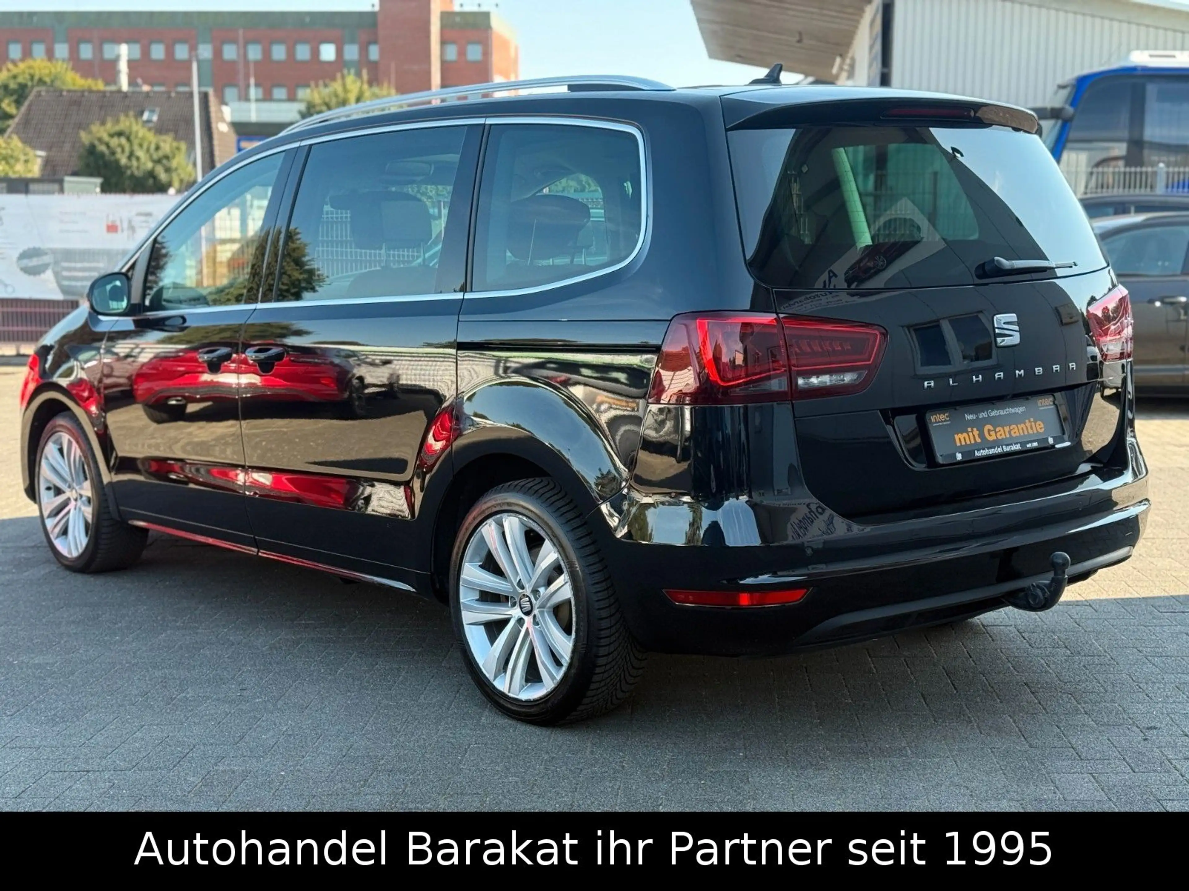 Volkswagen Sharan Alhambra 2.0 TDI Xcellence 7-Sitze AHK NAVI APP — photo 5