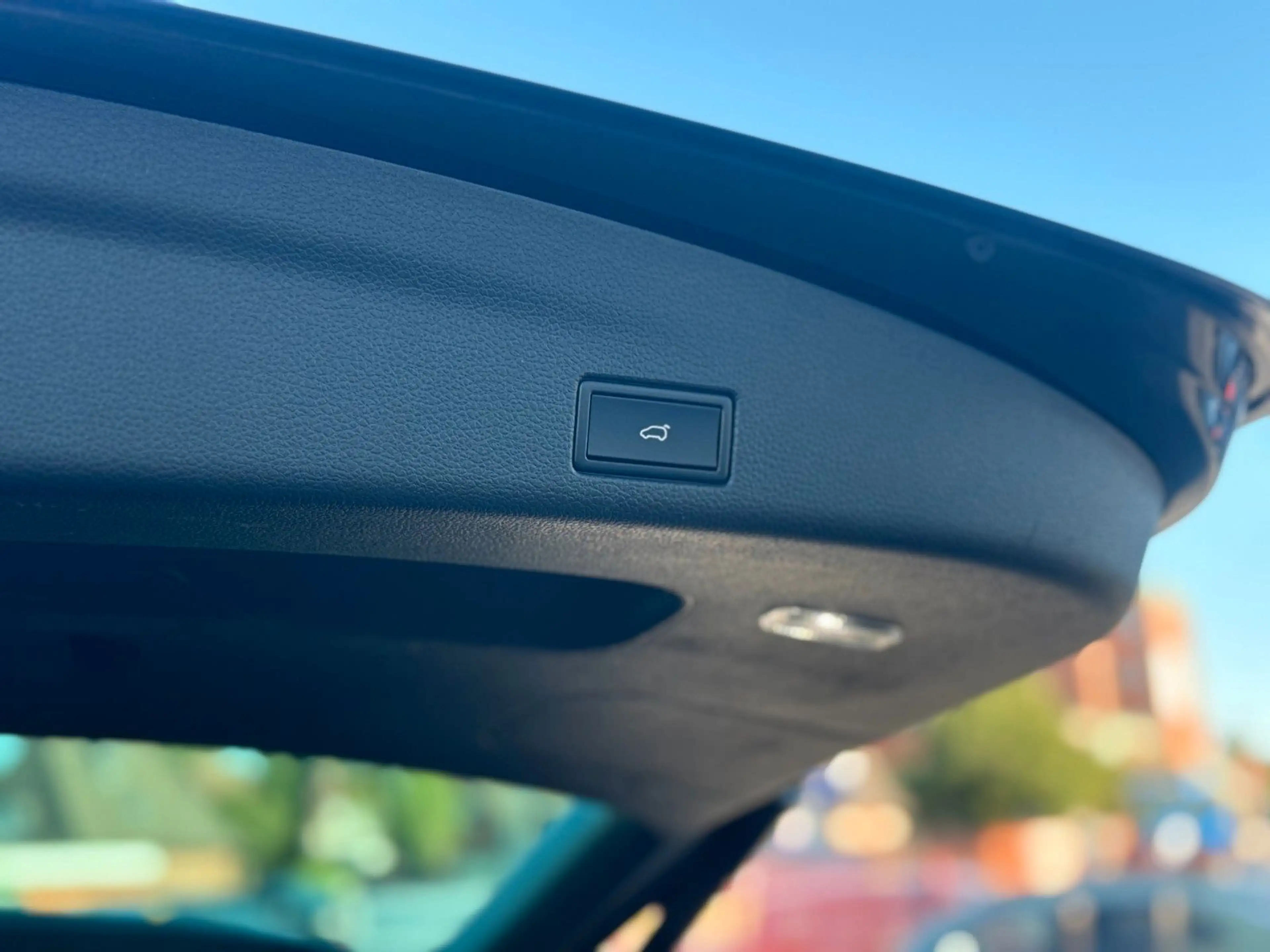 Volkswagen Sharan Alhambra 2.0 TDI Xcellence 7-Sitze AHK NAVI APP — photo 9
