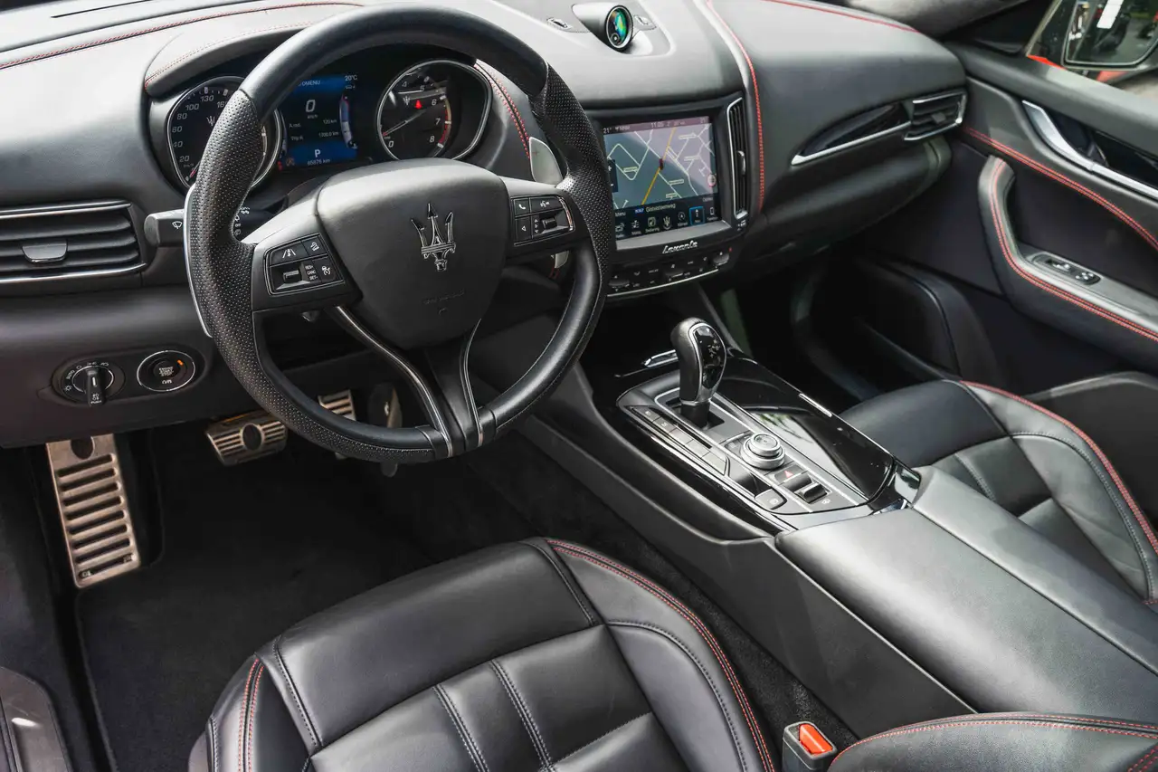Maserati Levante 3.0 V6 BITURBO S Q4 *** LICHTE VRACHT / BTW AFTREKBAAR *** — foto 4