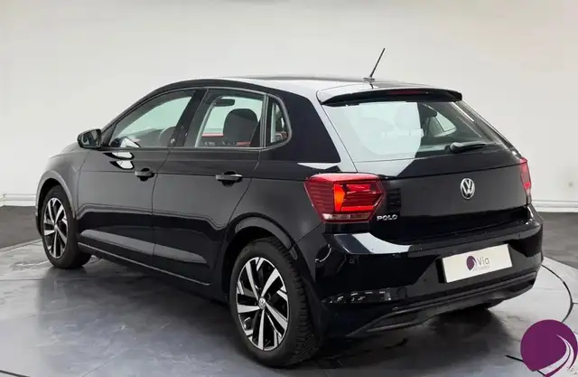 Volkswagen Polo view 6