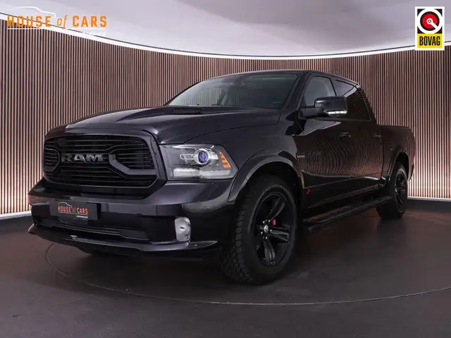 Dodge RAM 1500 V8 Laramie 5.7 400pk 4x4 Quad Cab 6'4 |luchtv