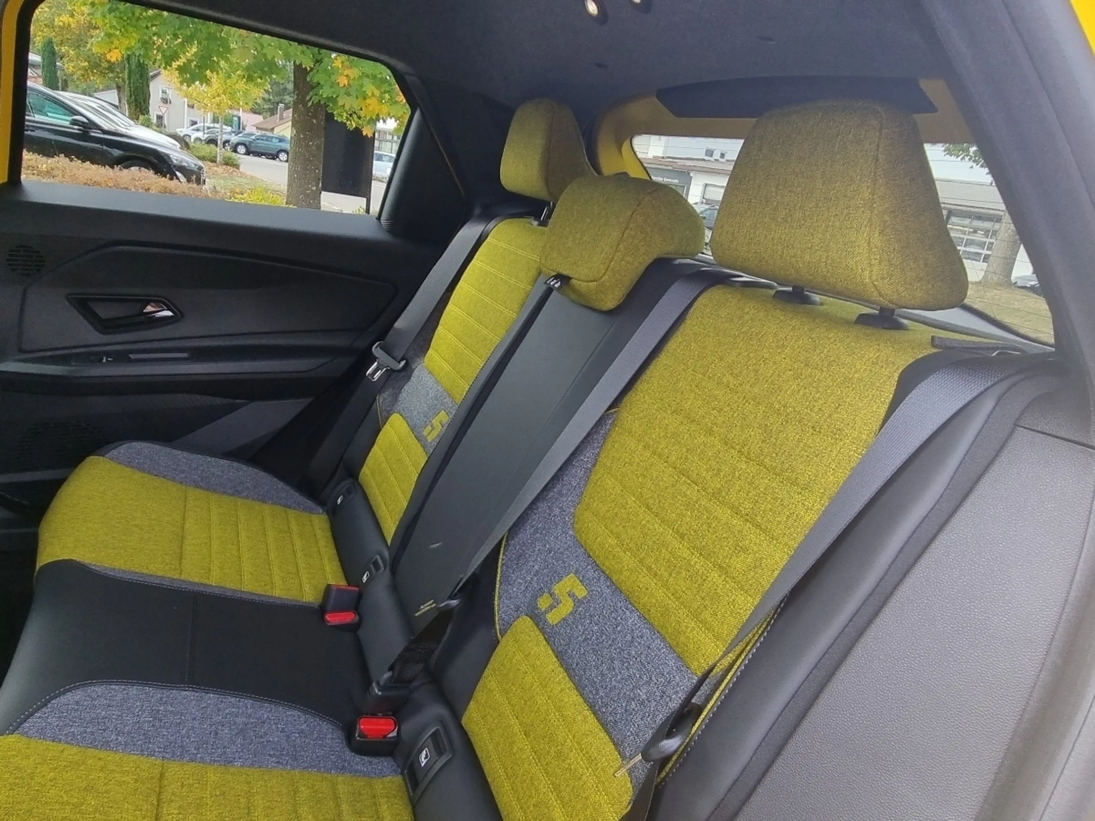Renault R 5 E-Tech elektrisch Iconic 150 Comfort Range — photo 8