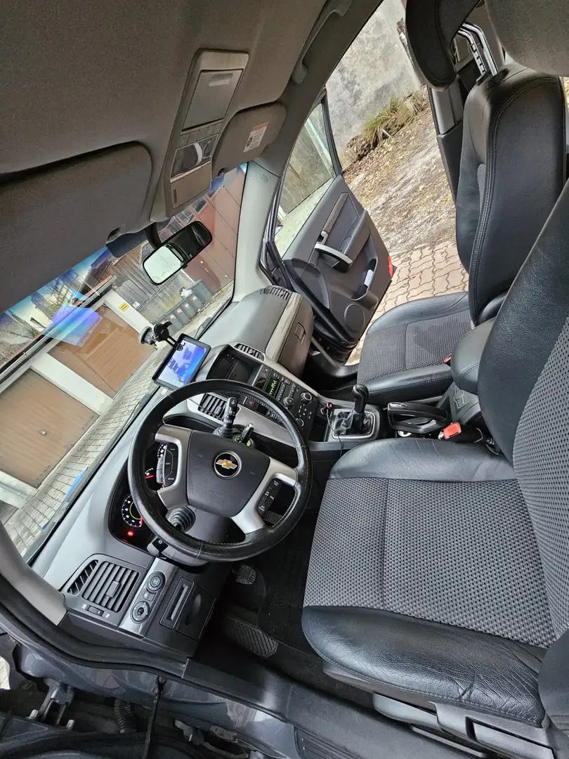 Chevrolet Captiva "Family Edition" 2,4 2WD Family Edition - 2