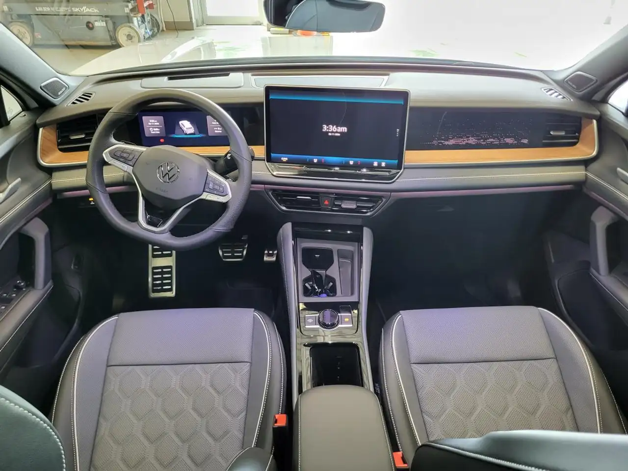 Volkswagen Tiguan снимка Volkswagen Tiguan