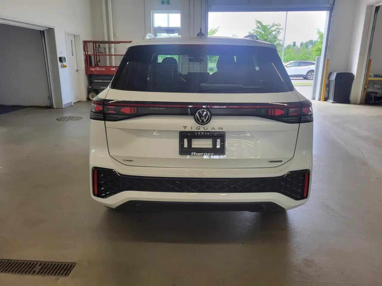 Volkswagen Tiguan снимка Volkswagen Tiguan