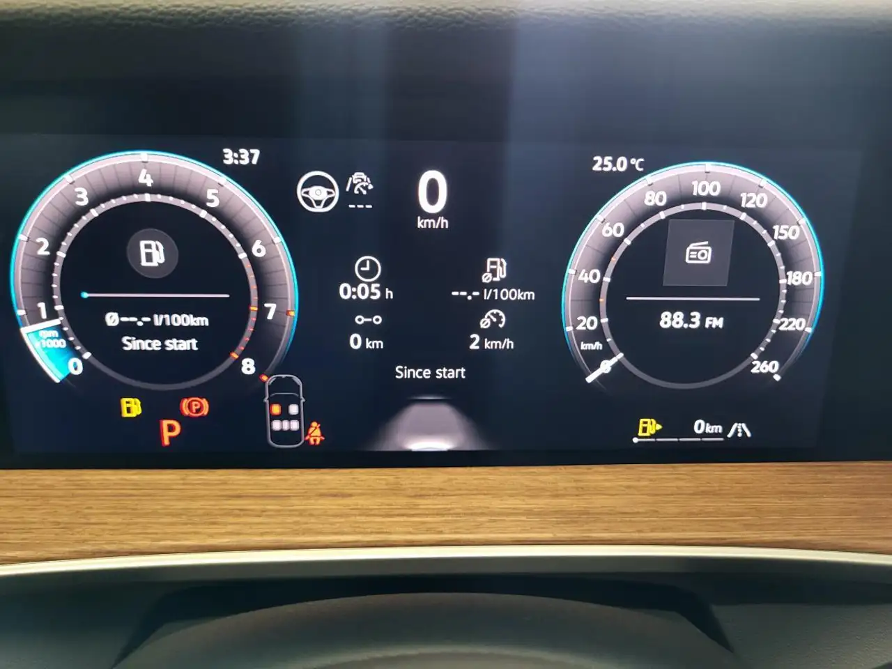 Volkswagen Tiguan снимка Volkswagen Tiguan