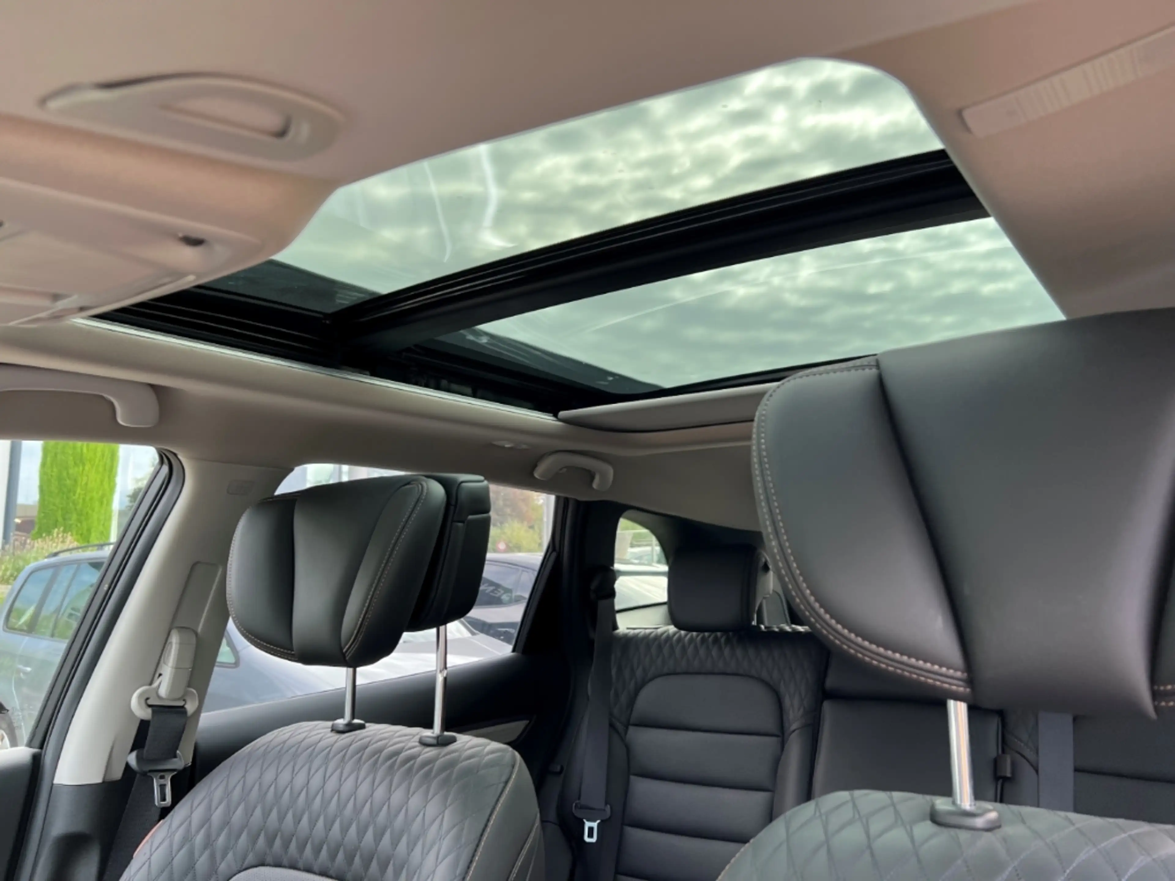 Renault Koleos Initiale Paris 1.3 TCe 160 EDC El. Panodach Navi L — photo 8