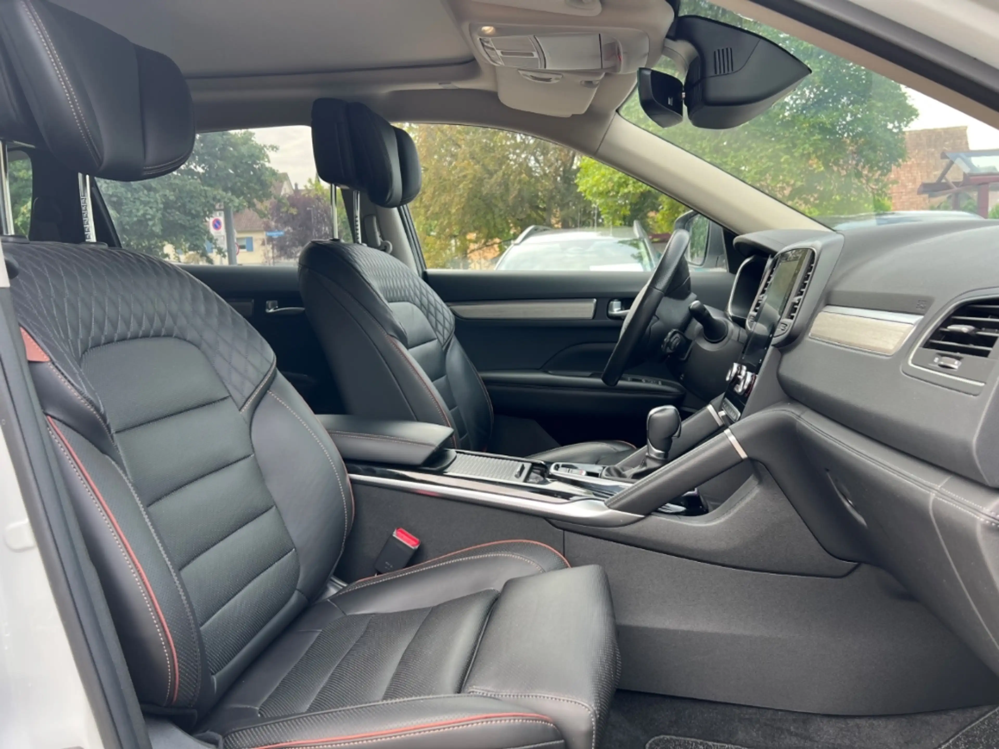 Renault Koleos Initiale Paris 1.3 TCe 160 EDC El. Panodach Navi L — photo 12