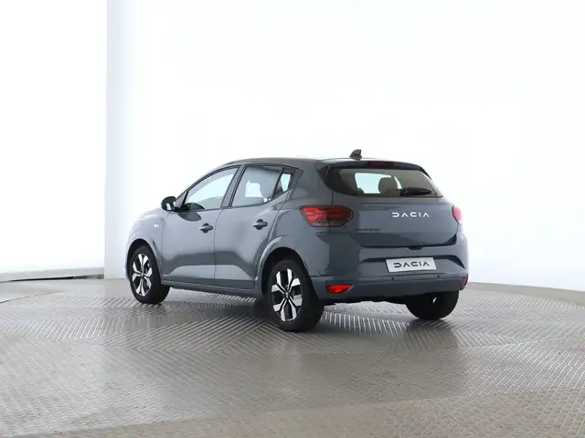 Dacia Sandero view 4