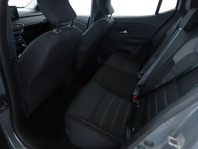 Dacia Sandero view 12