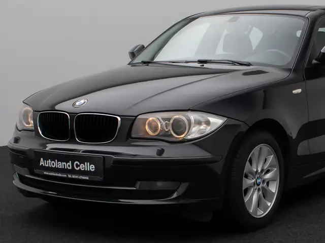 BMW 1 Series view 17