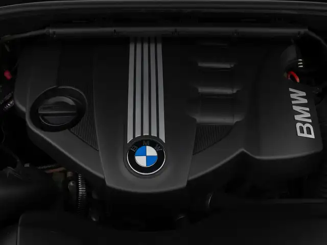 BMW 1 Series view 14