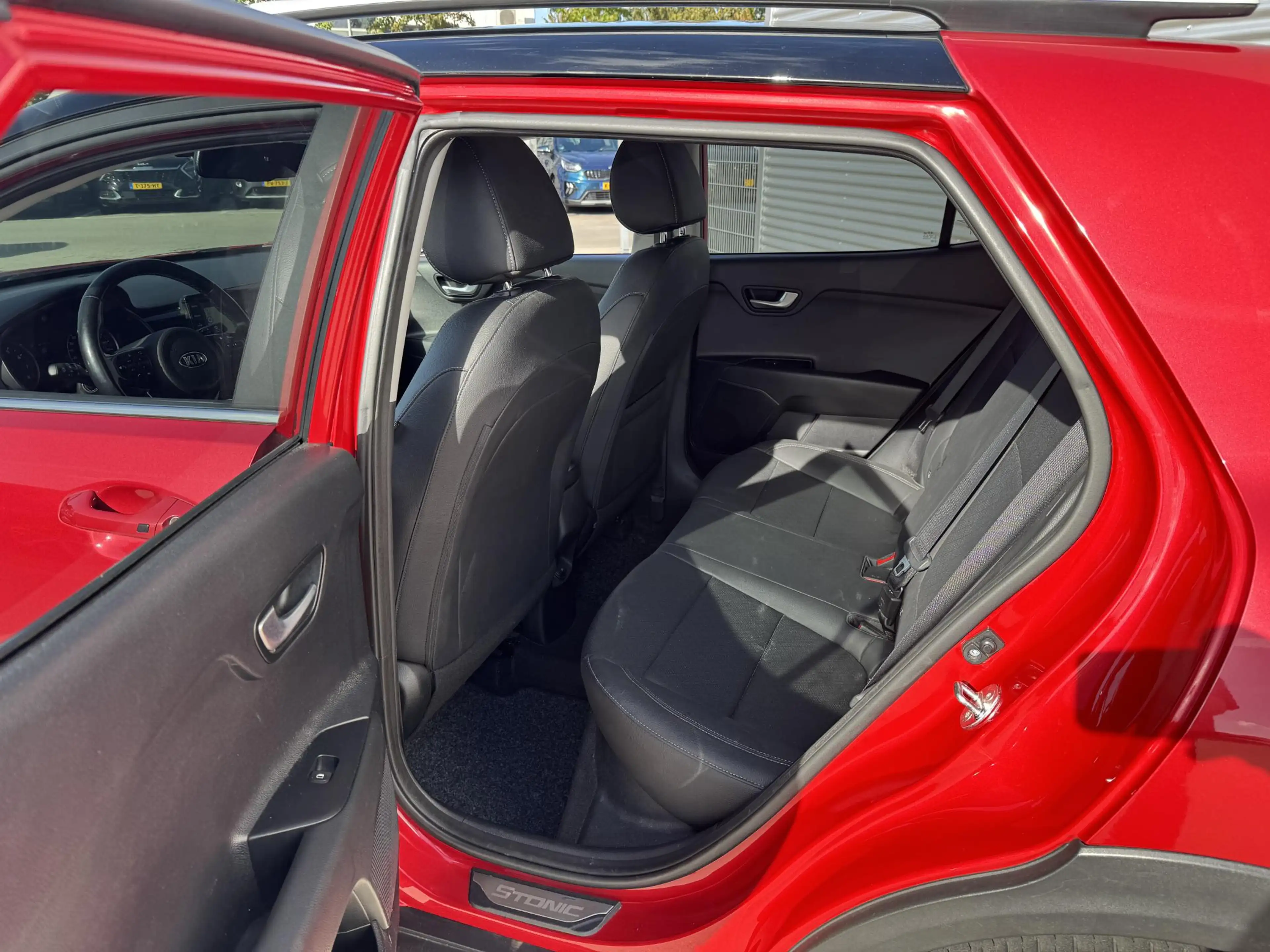 Kia Stonic 1.0 T-GDi ExecutiveLine NL-dealerauto | Trekhaak | — photo 6