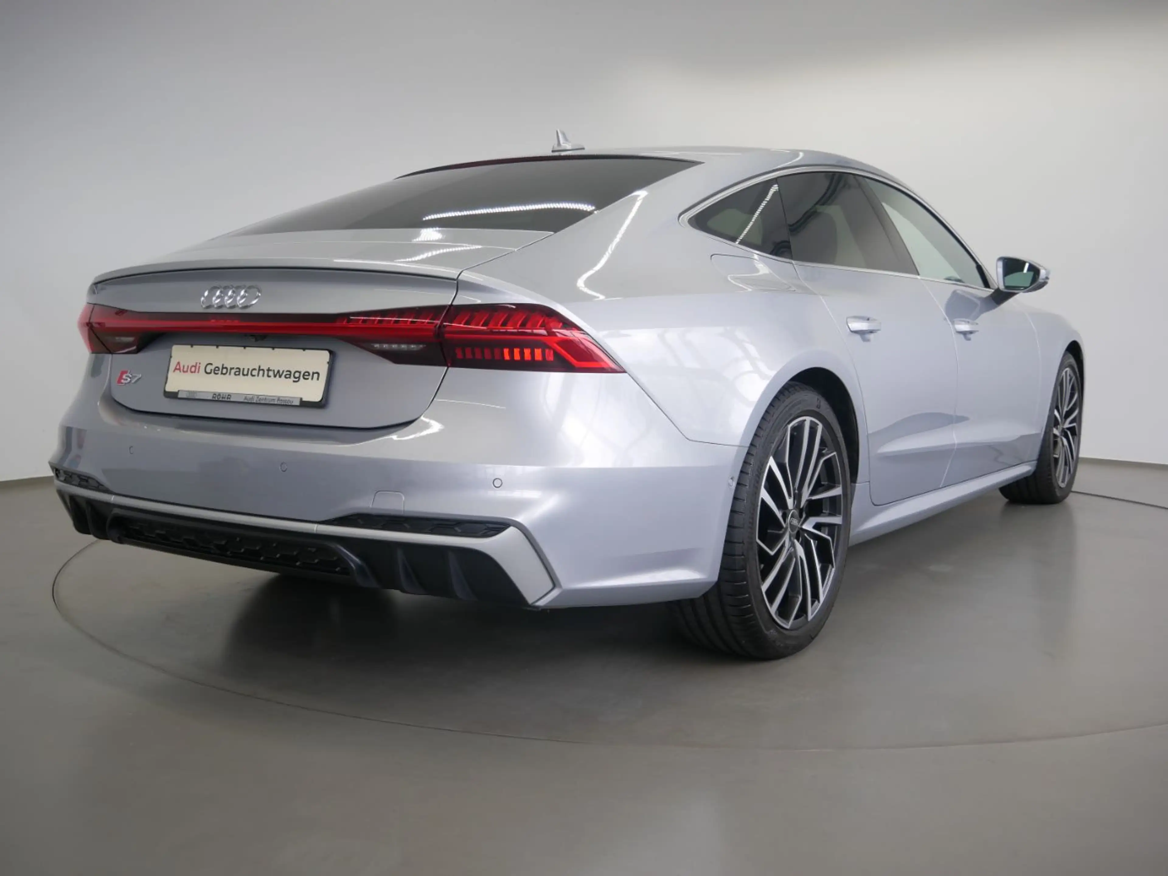 Audi S7 Sportback TDI MATRIX AHK HEAD-UP virt. Cock.+ — photo 6