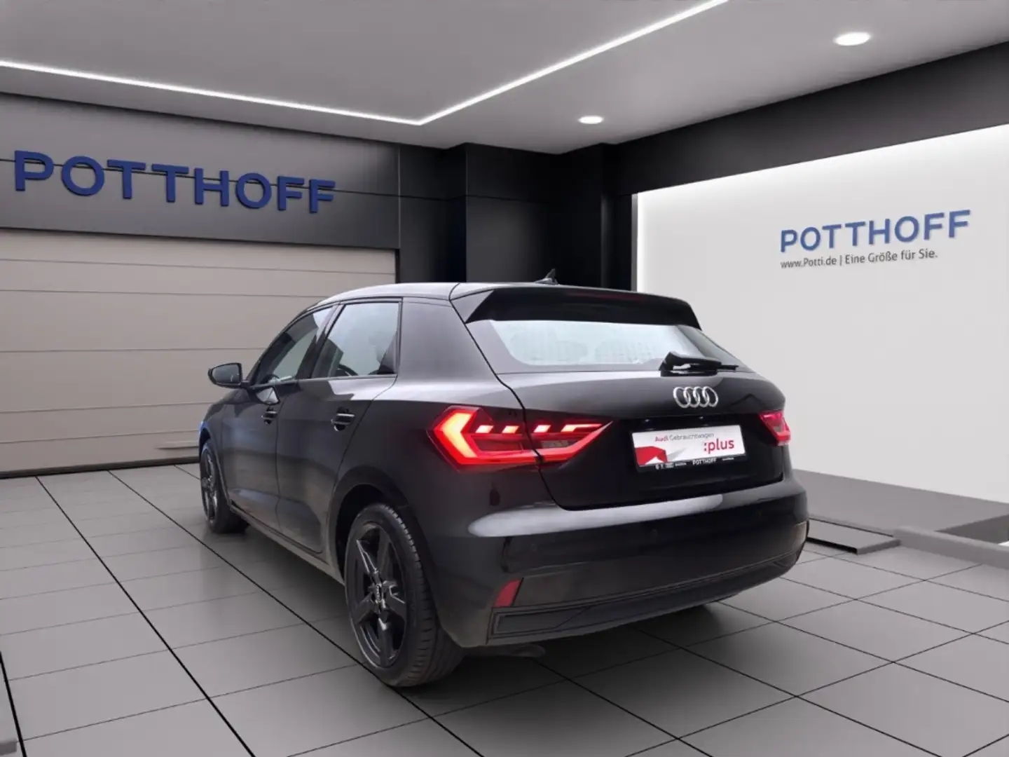 Audi A1 Sportback 25 TFSI PDC LED SITZHZG GRA KLIMA Schwarz - 2