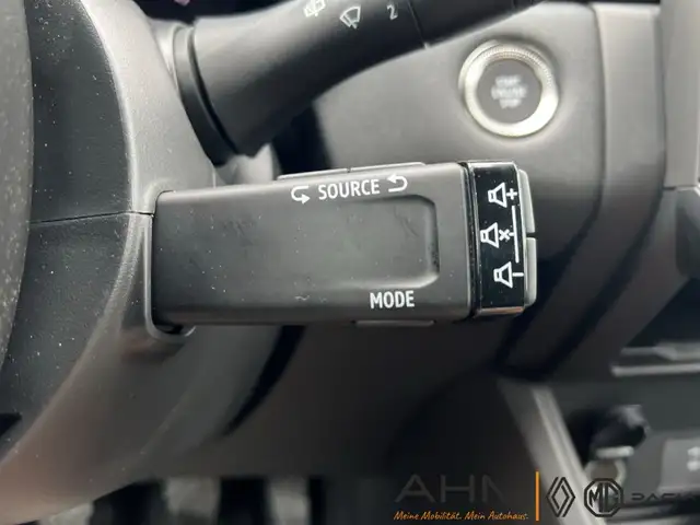 Renault Captur view 23