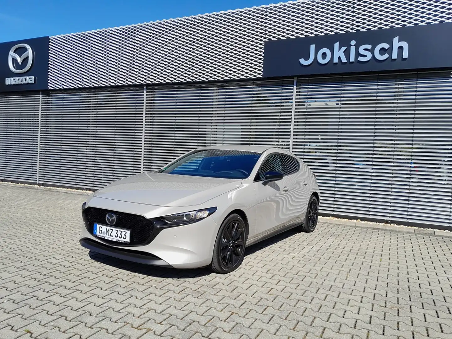 Mazda 3 2.5 e-SKYACTIV G 140PS 6AT HOMURA LED PDC SD-Navi Braun - 2