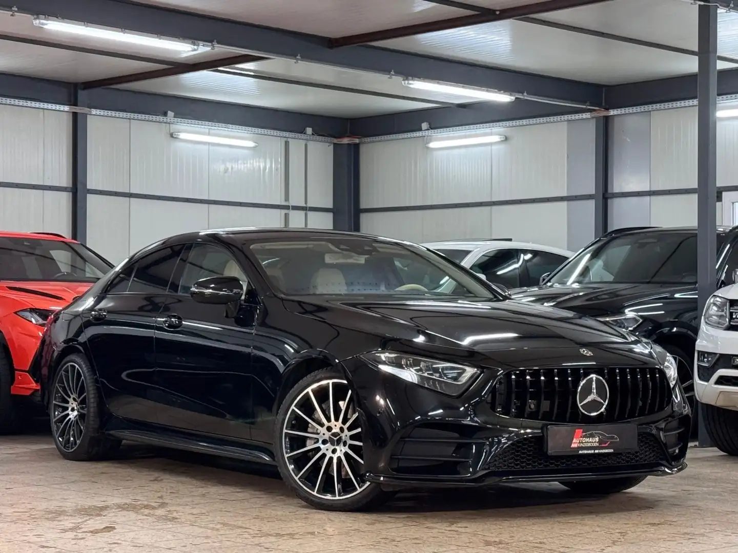 Mercedes-Benz CLS 350 d 4M AMG*AHK*MEMOR*BRMST*PERFORMNCE*NAPP Zwart - 1